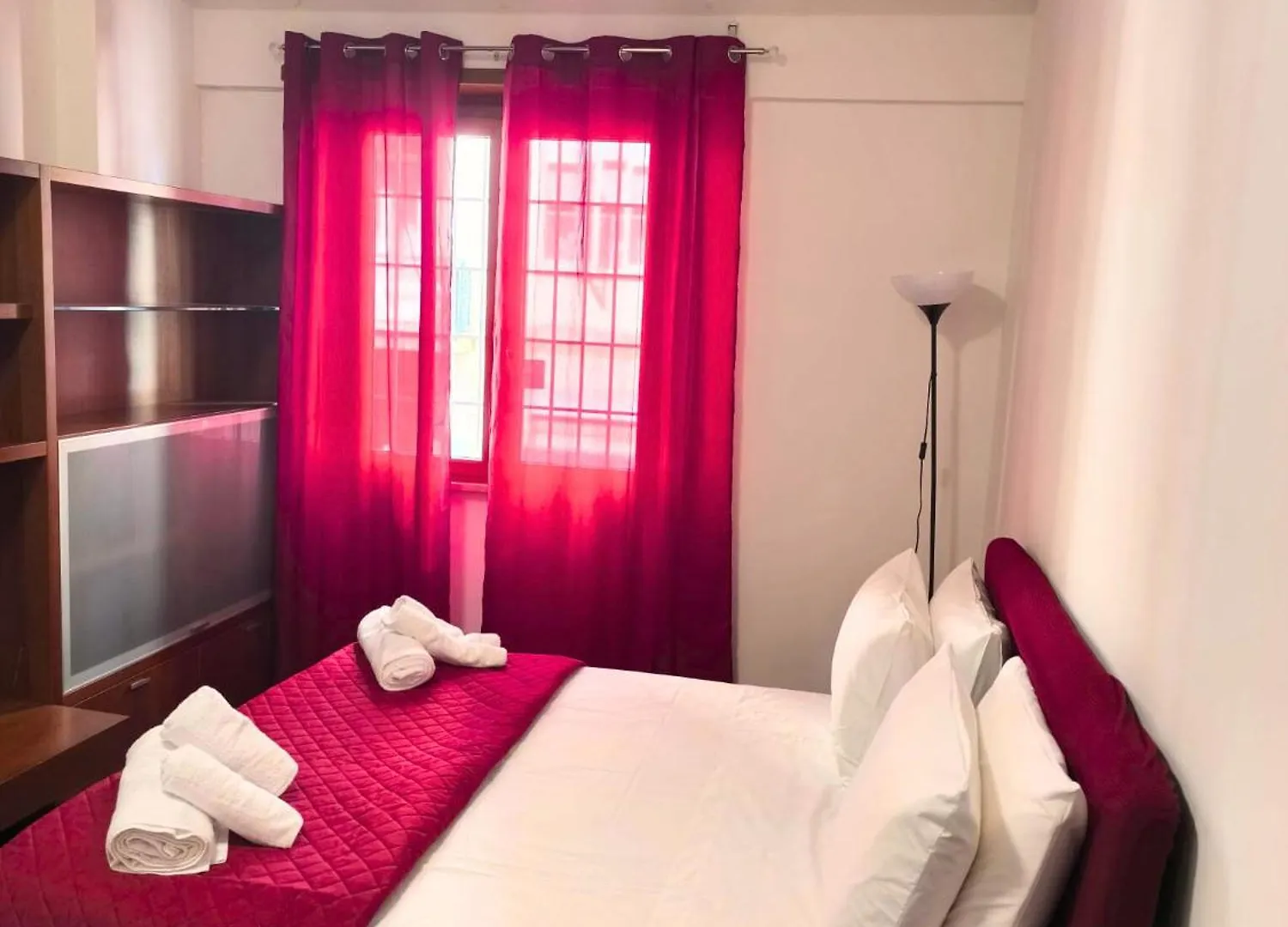 Hi Home Rome 0*,  Italy